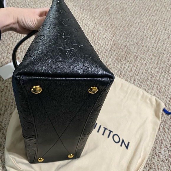 Louis Vuitton Empreinte V Tote - Picture 8 of 10